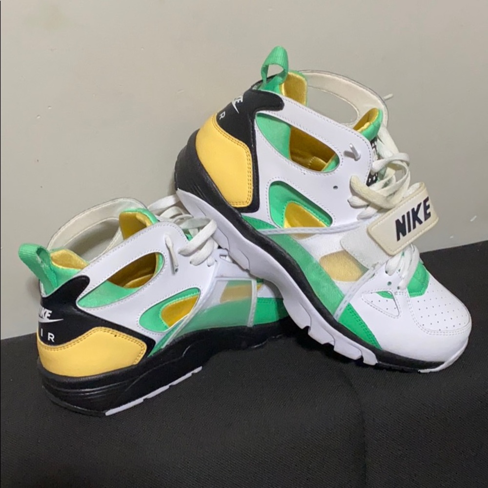 Men’s sneakers
